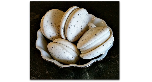 Vegan French Macarons: Earl Grey & Lemon